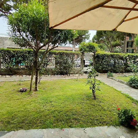 A Due Passi Dal Mare * Портовенере