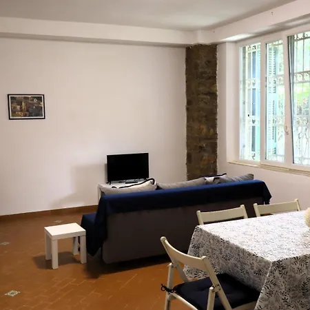 A Due Passi Dal Mare *